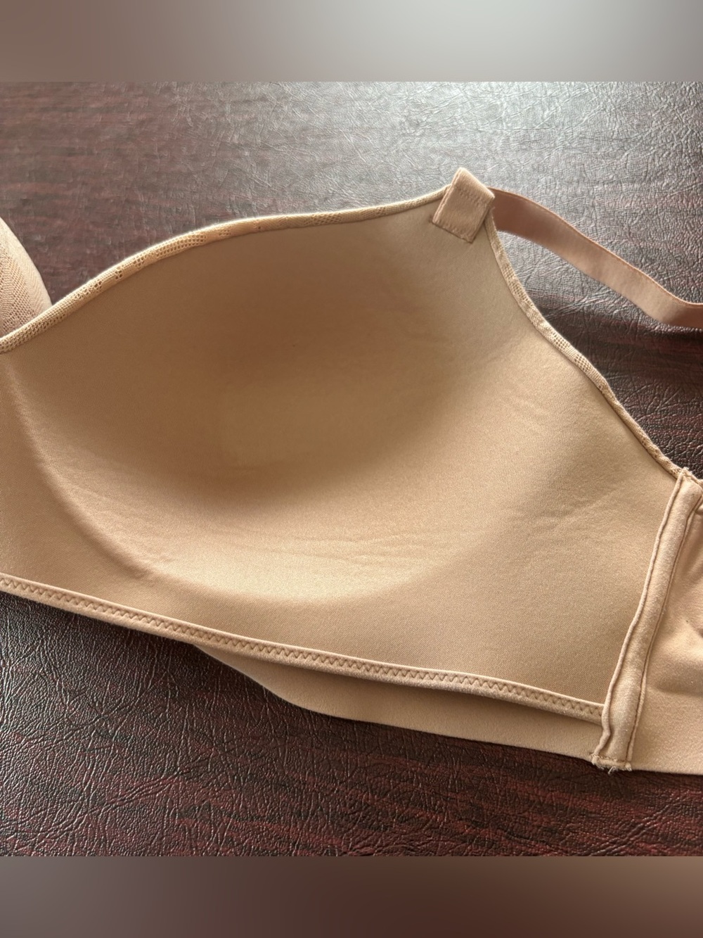 SOMA Enbliss Wireless Bra 34DDD Light Beige Lace Overlay Wireless EUC - Picture 5 of 8